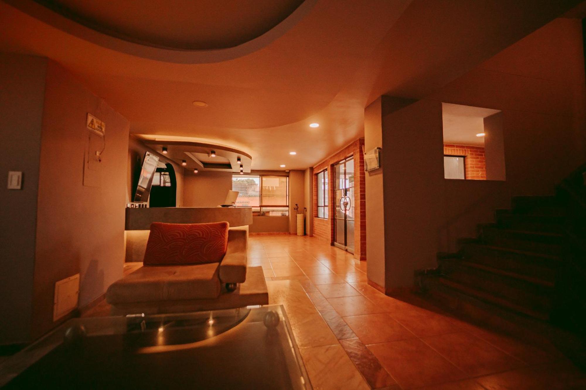 איבגו Hotel Verano מראה חיצוני תמונה
