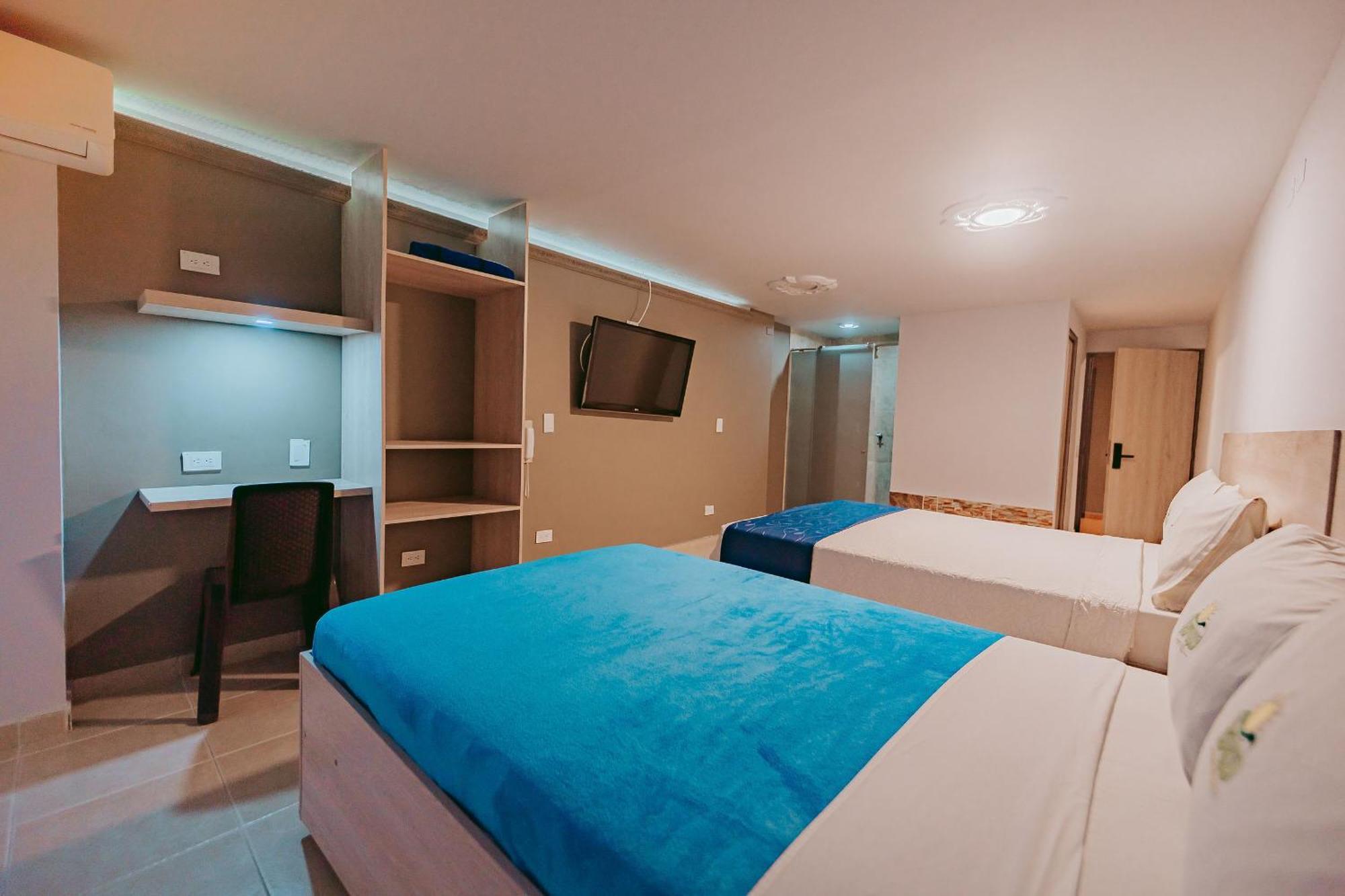 איבגו Hotel Verano מראה חיצוני תמונה