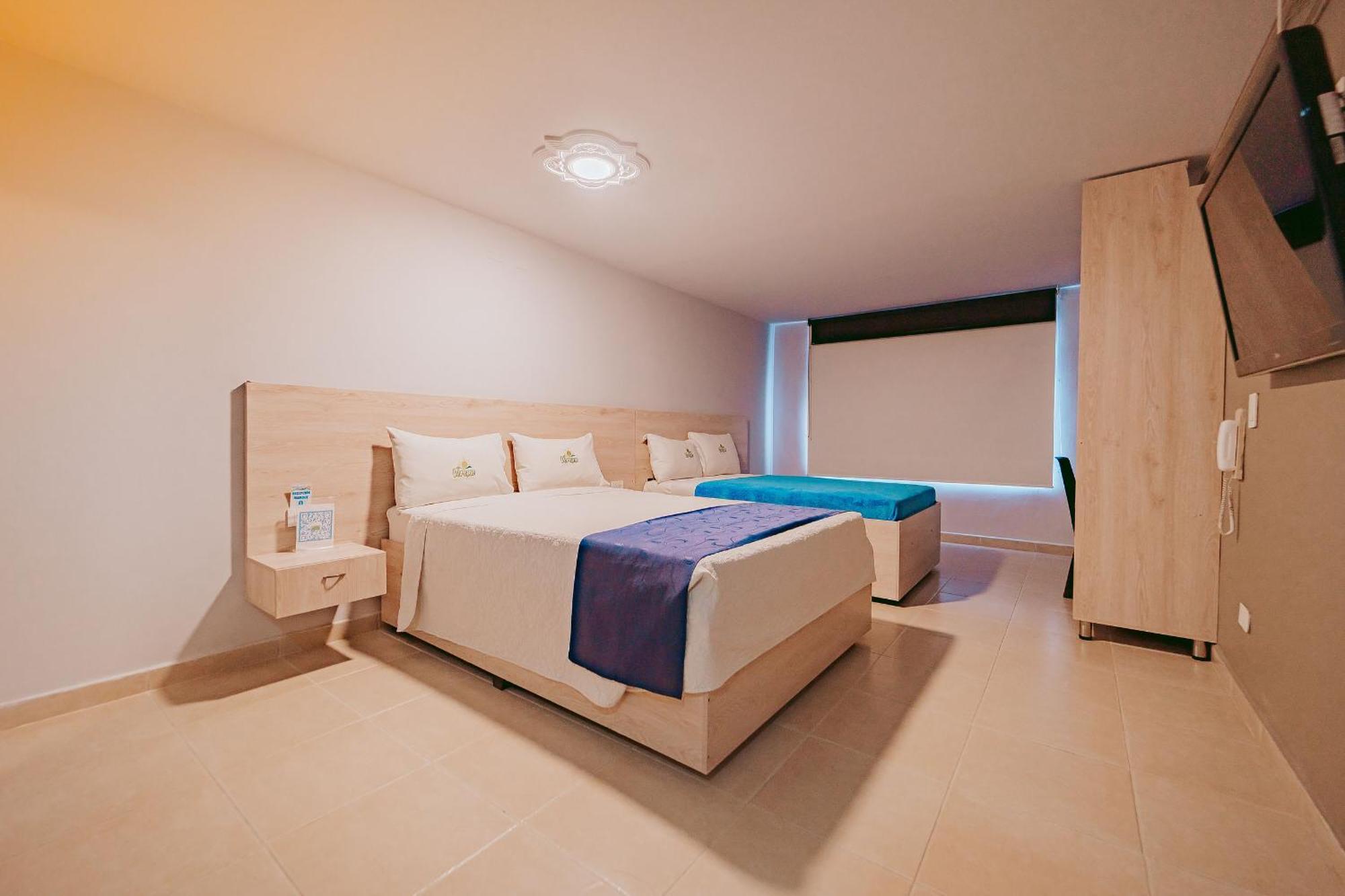 איבגו Hotel Verano מראה חיצוני תמונה