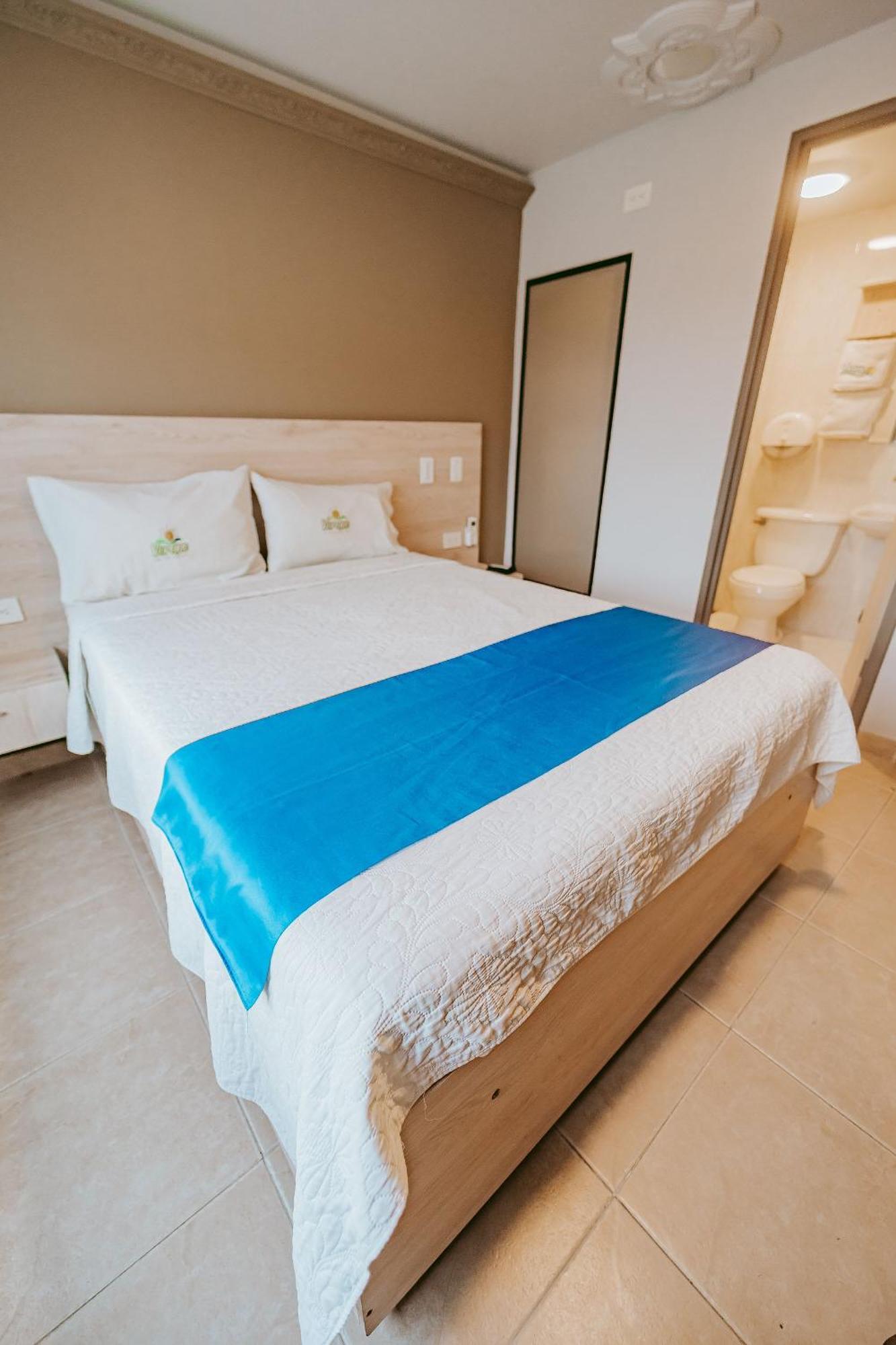 איבגו Hotel Verano מראה חיצוני תמונה