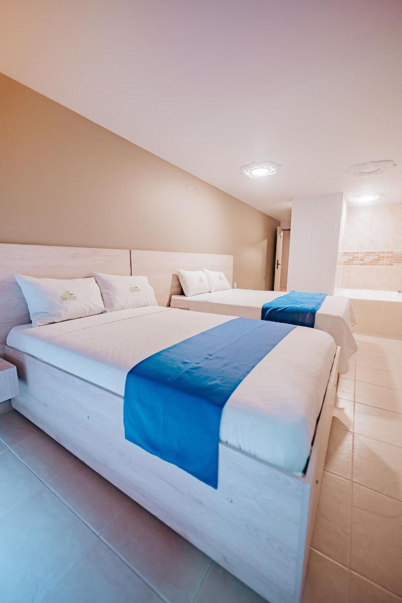 איבגו Hotel Verano מראה חיצוני תמונה